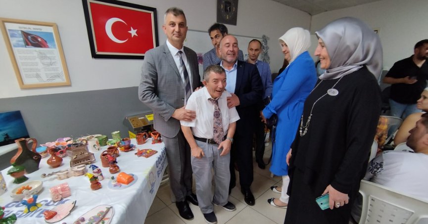 BİRBİRİNDEN GÜZEL ÜRÜNLER ENGELLERİ AŞAN SERGİDE