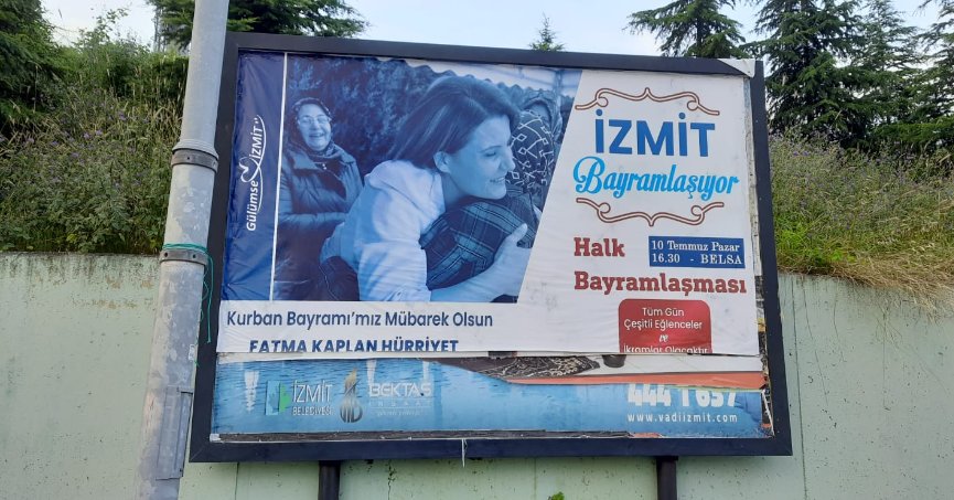 Vatandaştan İzmit Belediyesi'ne: Siz Hangi Bayramı Kutluyorsunuz ?