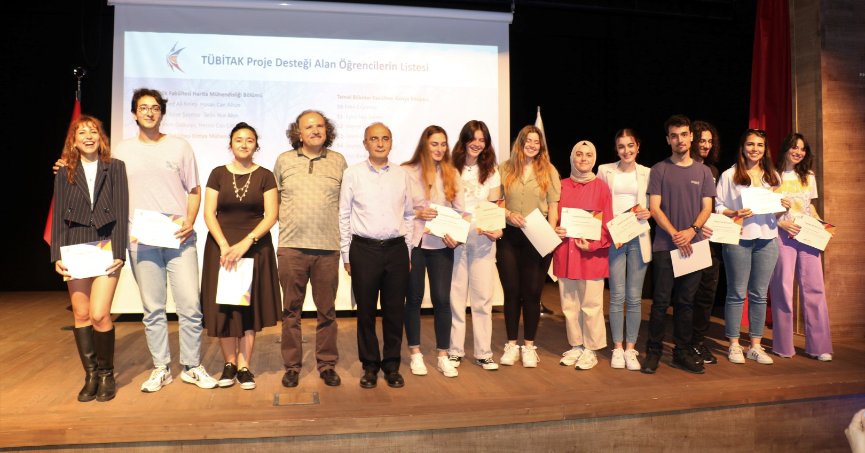 GTÜ Öğrencilerinin Başarıları Ödüllendirildi