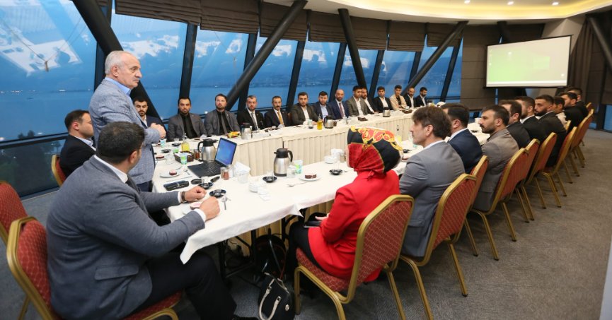 Başkan Aygün, Ülkü Ocakları ile Bir Araya Geldi