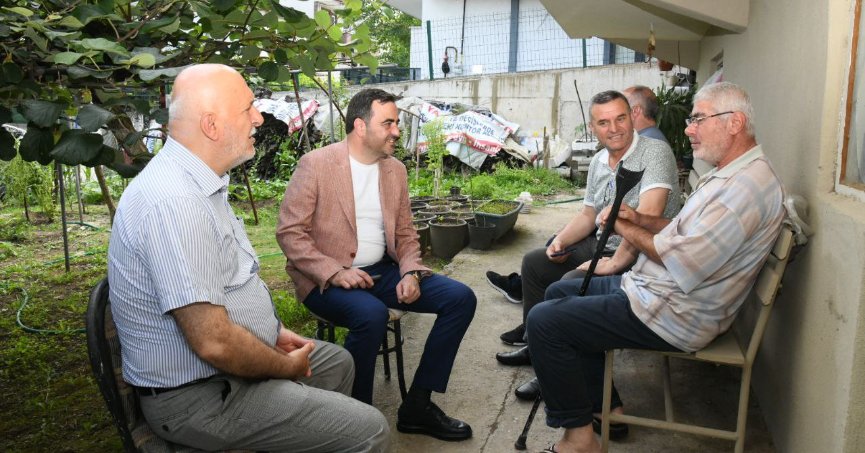 Başkan Özlü’den Hasta ve Yaşlılara Moral Ziyareti  