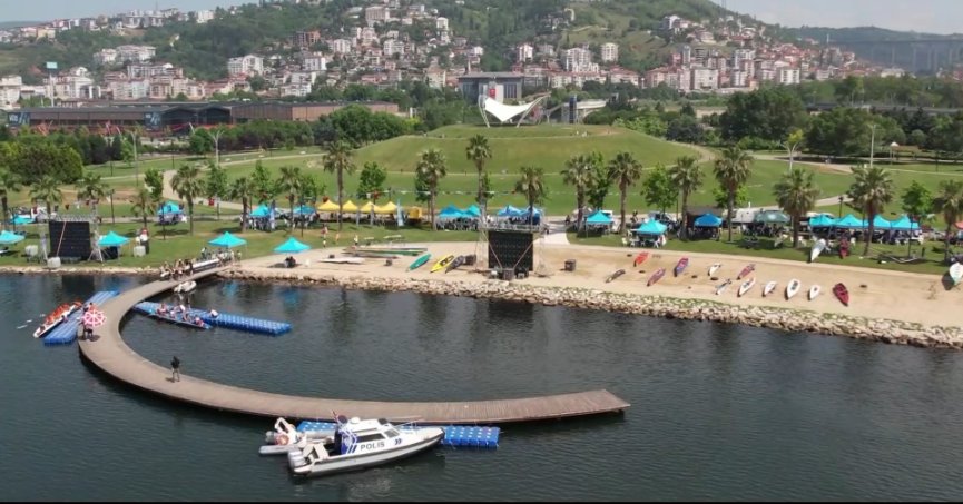 İzmit Körfezi’nde deniz küreği yarışları sona erdi