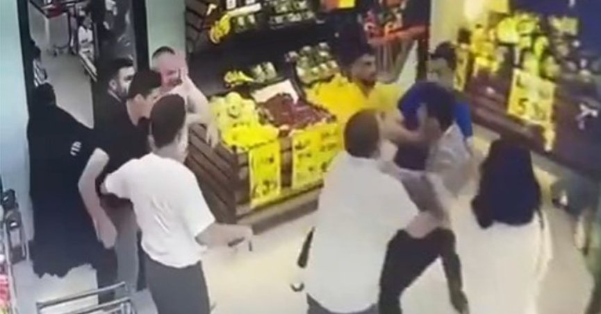 Markette ilginç kavga