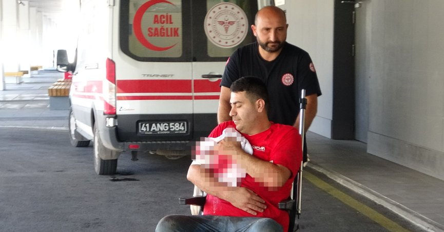 Kimi elini kesti, kimi gözüne boynuz yedi: Acemi kasaplar yine hastanelerdeydi