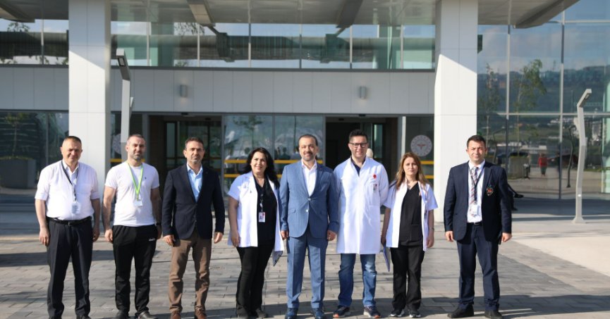 Başkan Talus, bayramda da  çalışanları unutmadı