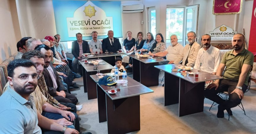 Kocaeli Milli Kuruluşlar Birliği Yesevi Ocağında Bayramlaştı