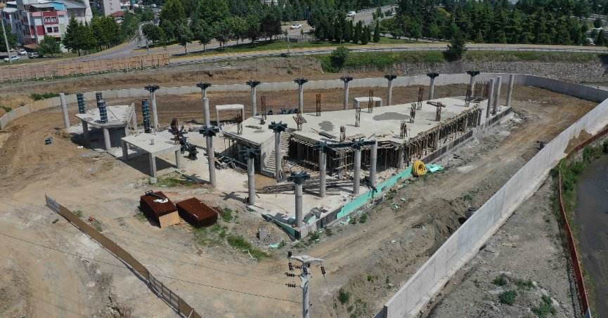 Yeni Gölcük terminal binası son sürat devam