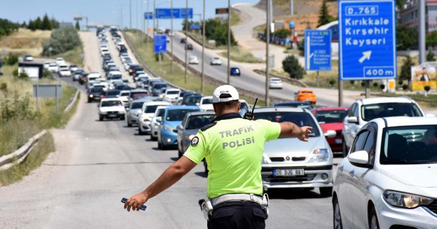 Kurban Bayramı tatilinde 16 bin 266 sürücüye cezai işlem