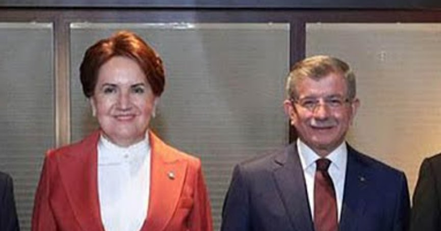 Meral Akşener, Davutoğlu ile görüştü