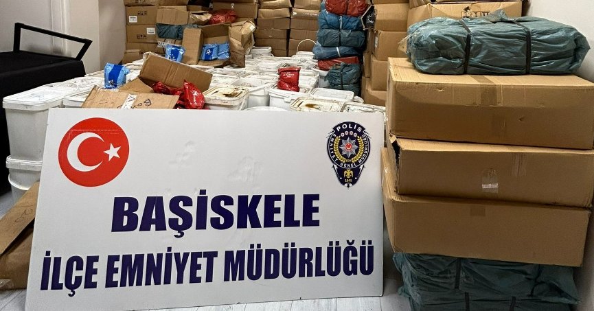 Depo baskınında 5 bin 709 kilo gümrük kaçağı nargile tütünü ele geçirildi