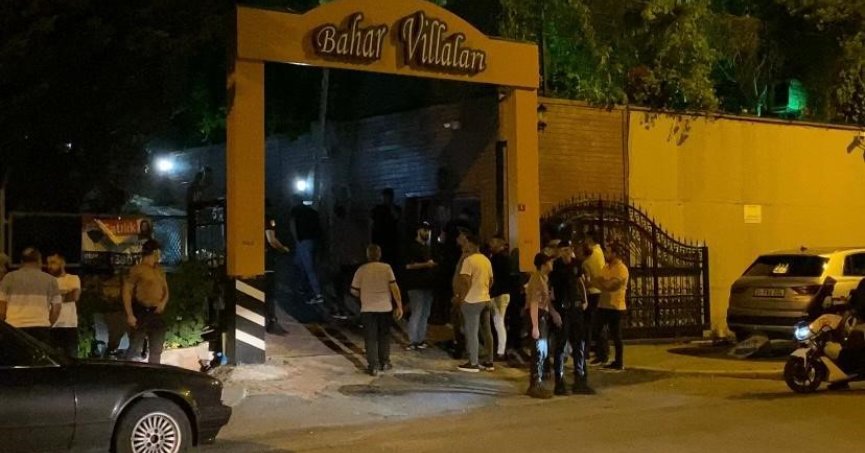 Miras kavgasında hayatını kaybeden aile toprağa verildi