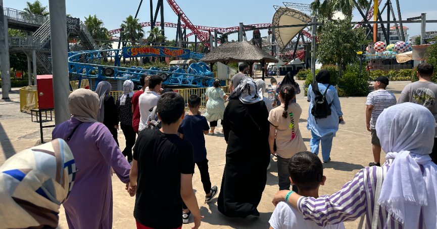 Dilovası’nın özel çocukları doyasıya eğlendiler