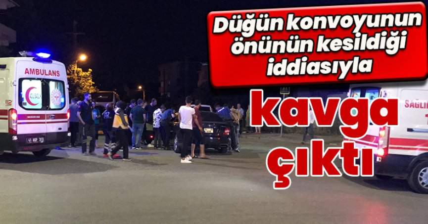 Düğün konvoyunun önünün kesildiği iddiasıyla kavga çıktı