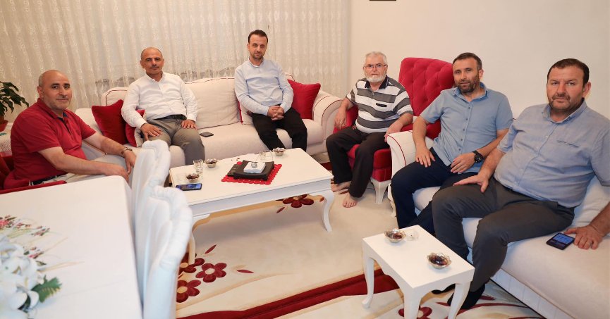 Başkan Söğüt hacı ziyaretlerini sürdürüyor