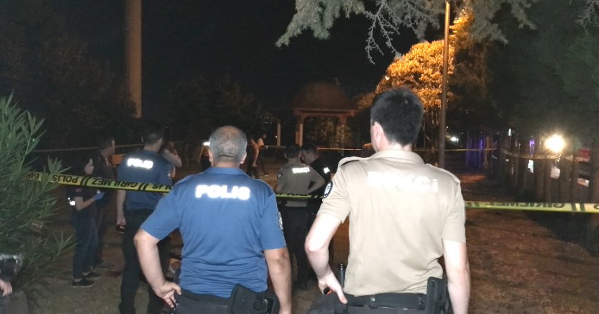 Parkta çıkan tartışmada bıçaklanarak öldürüldü
