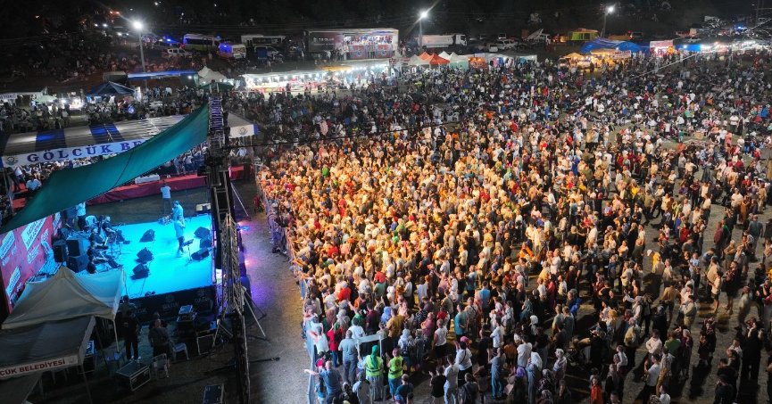 GÖLCÜK BELEDİYESİ YAZLIK KADIRGA ŞENLİĞİ BAŞLADI