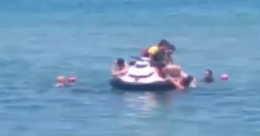 Boğulma tehlikesi geçiren vatandaşlar böyle kurtarıldı