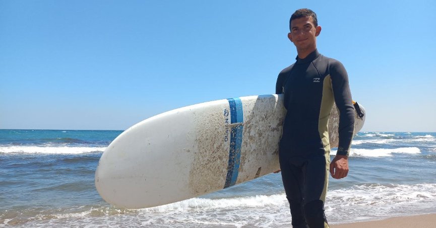 Hem çoban hem sörfçü