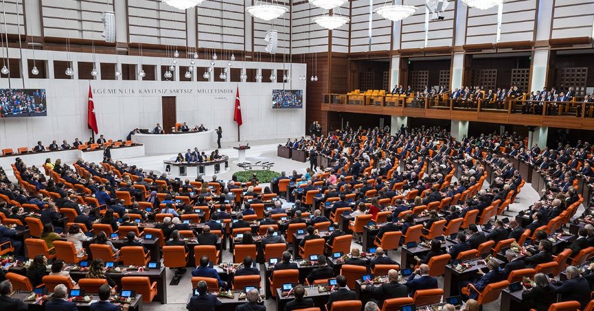 Meclis olağanüstü toplanıyor