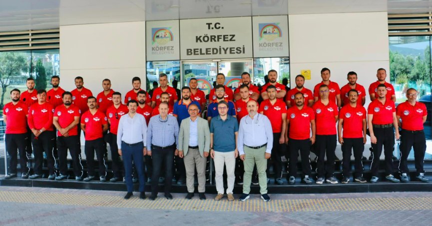 Körfez Belediyesi, arama kurtarma ekibi kurdu