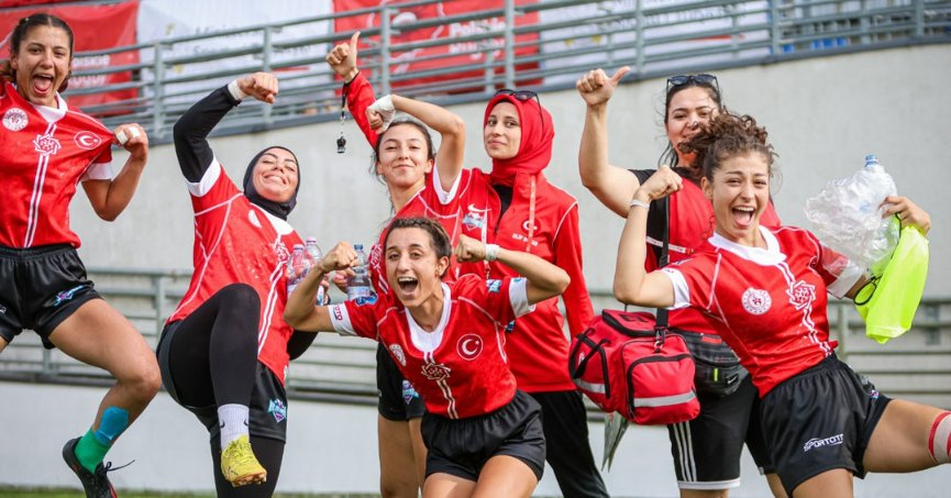 Tarihi başarıda Körfezli kızların payı büyük oldu