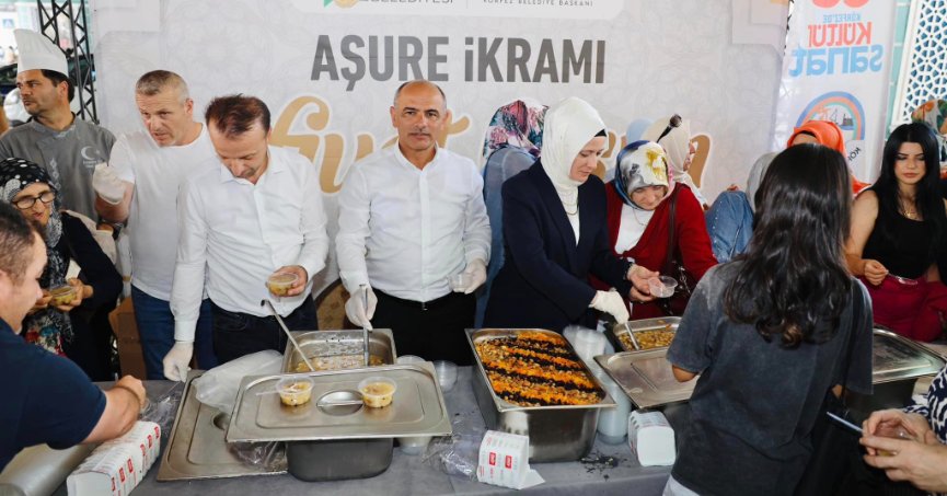 Körfez Belediyesi 3 bin aşure dağıttı