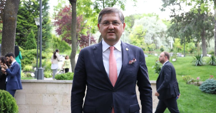 HARUN ÖZGÜR YILDIZLI KİTAP FUARINA KONUŞMACI OLARAK KATILACAK