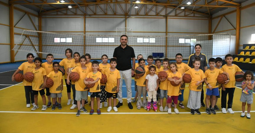 Başkan Özlü’den Yaz Spor Okullarına Ziyaret
