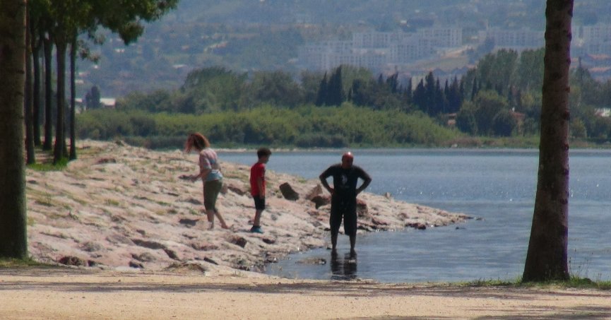 Bu sıcaklık vatandaşı siyah giydiğine pişman etti