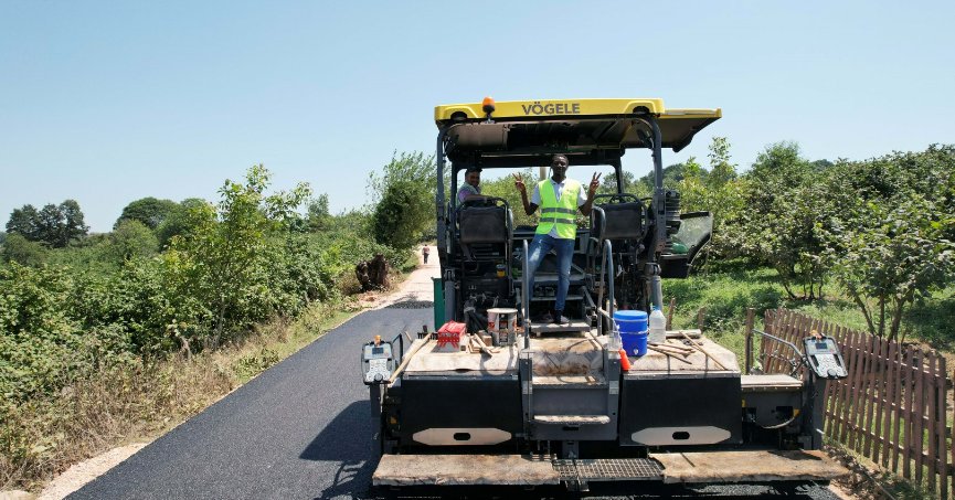 Togolu Fousseni, Kandıra yollarında staj yapıyor