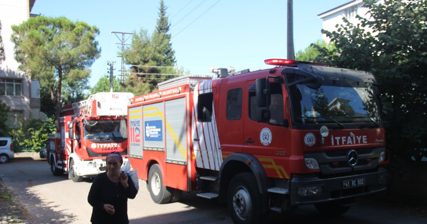 Evine balkondan girmeye çalıştı, 5. kattan düştü