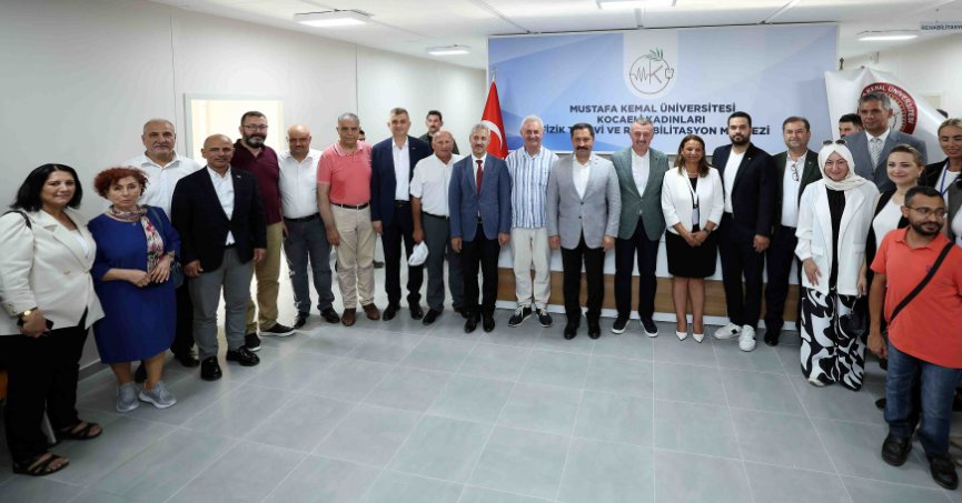 Büyükakın: Yürek yüreğe Hatay’ı ayağa kaldıracağız