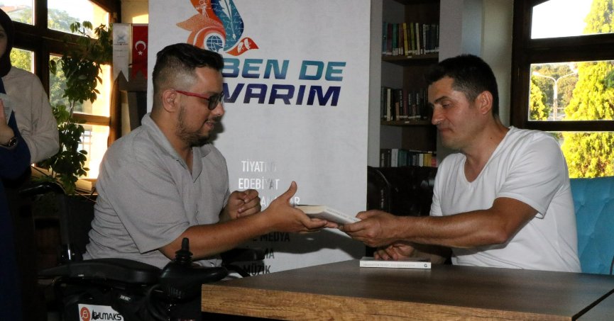 Sanat İçin Ben De Varım’da;  Yazma Serüveni ve dergicilik konuşuldu