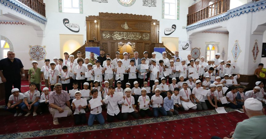 Yaz Kuran kurslari kapanis programiyla sona erdi