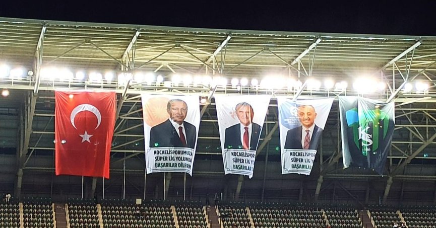 Kocaelispor’dan poster açıklaması