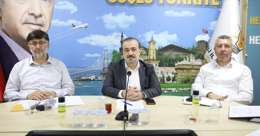 AK Parti, haftalık yönetim toplantısını yaptı