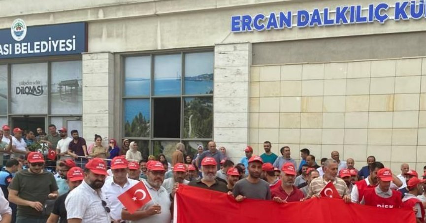 Belediye işçileri isyananda 