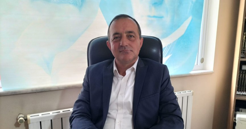 BAYRAK ADAYLIĞINI AÇIKLADI!