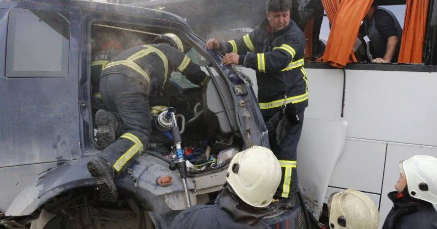 Can kurtarmak için saniyelerle yarışıyorlar