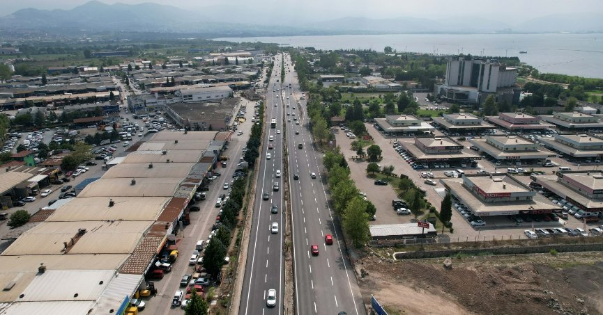 Ömer Türkçakal Bulvarı trafiğe açıldı