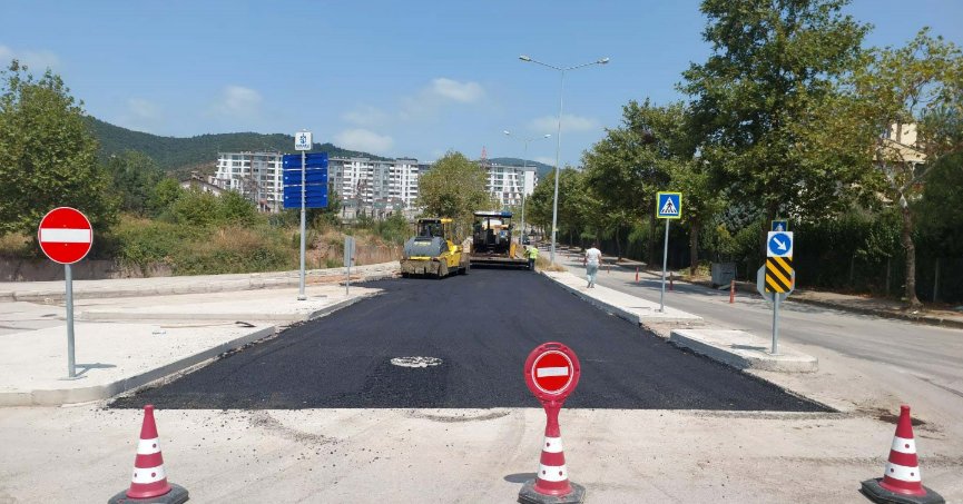 Yenikent Mehmet Akif Ersoy Caddesi yenileniyor