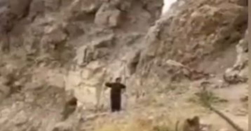 4 terörist ikna yoluyla teslim oldu