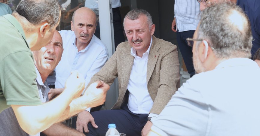 Büyükakın: Samimiyetle ve tüm dikkatimizle milletimizi dinliyoruz