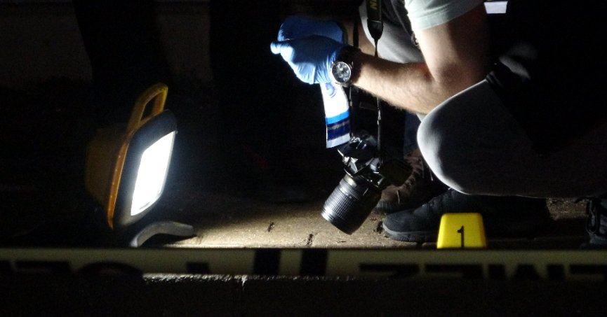 Bacağından vuruldu, otomobiline binip hastaneye gitti