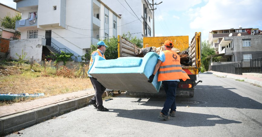 Çayırova’da kaba atıklar geri dönüşüme kazandırılıyor