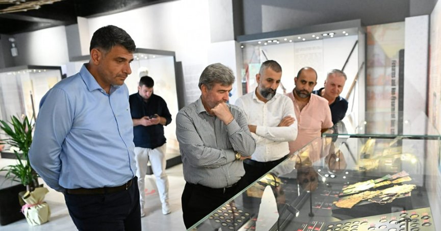 ÇAKIR VE KOCAMAN OSMANLI MÜZESİNİ GEZDİLER