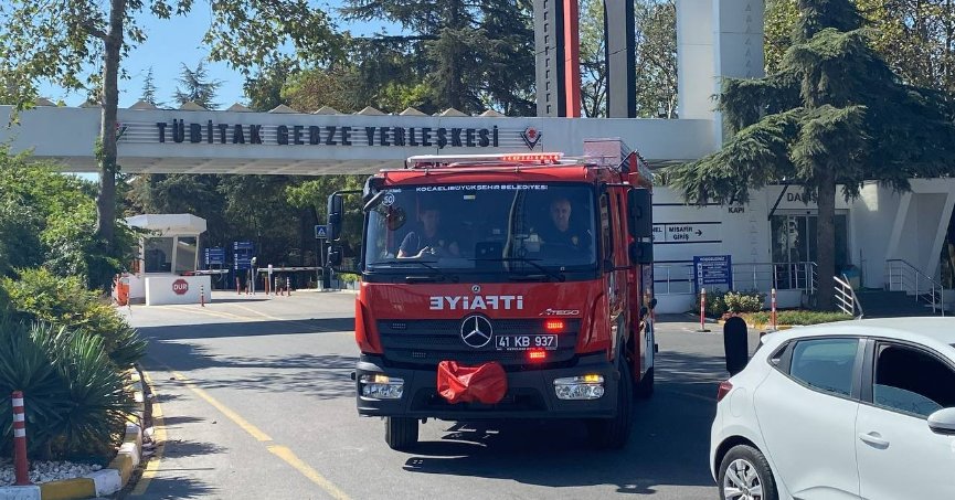 TÜBİTAK’ta solvent tankında parlama sonrası yangın