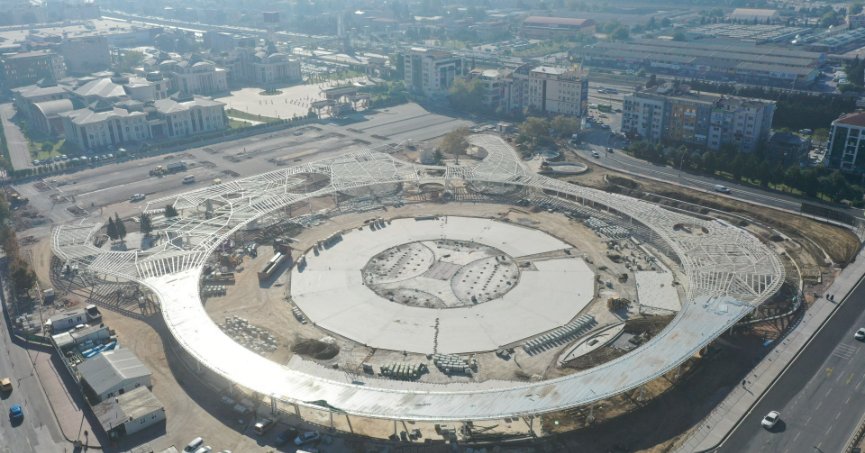 Milli İrade Meydanı’ndaki otoparkta sona doğru