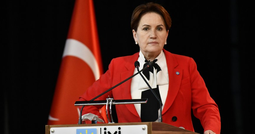 AKŞENER HASTANEYE KALDIRILDI!