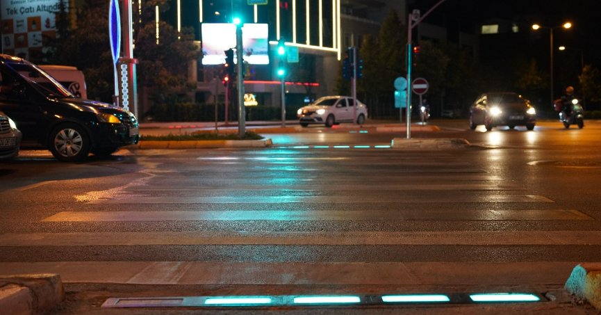   Yaya güvenliğinde LED’li sistem devrede